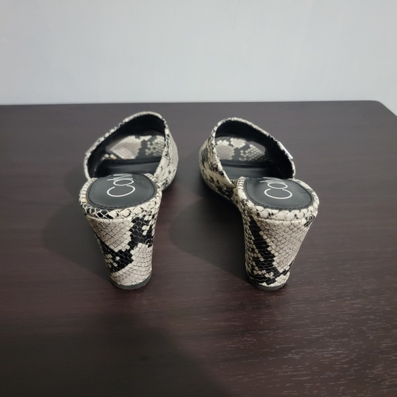Calvin Klein Britta Wedges Slip On Snake Embossed Leather Round Toe 6.5 - Picture 4 of 9